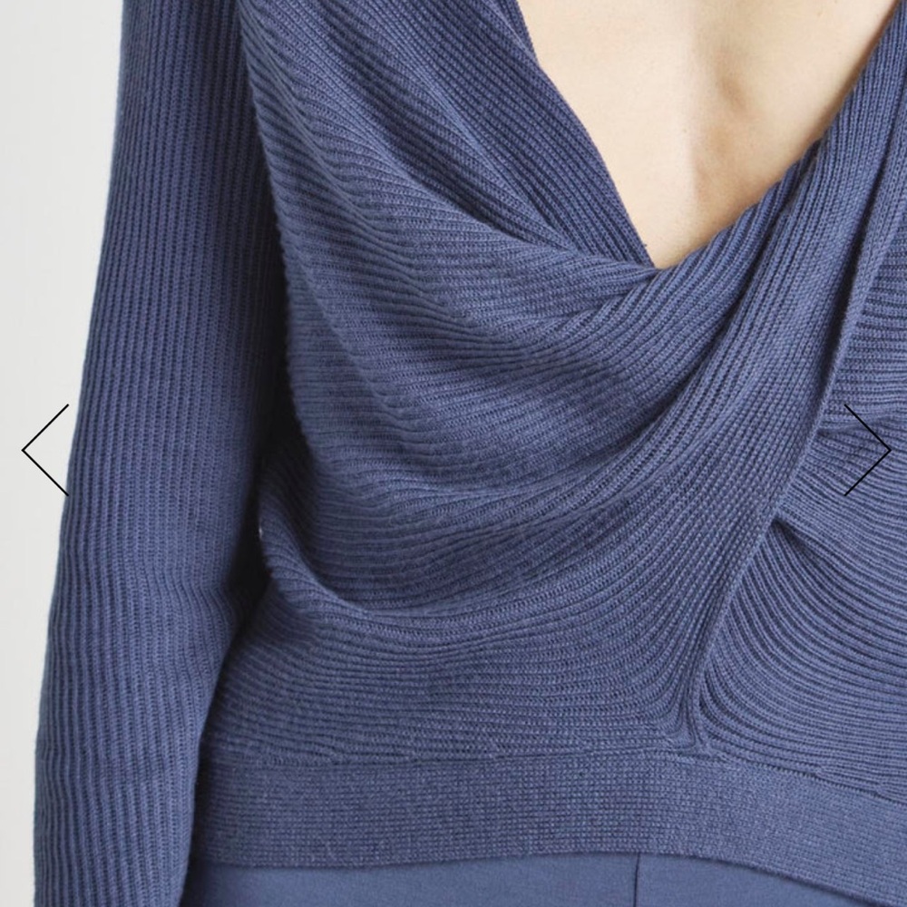 Loopknit LYR Surplice Sweater
Splendid 
Size Medium - Picture 6 of 8